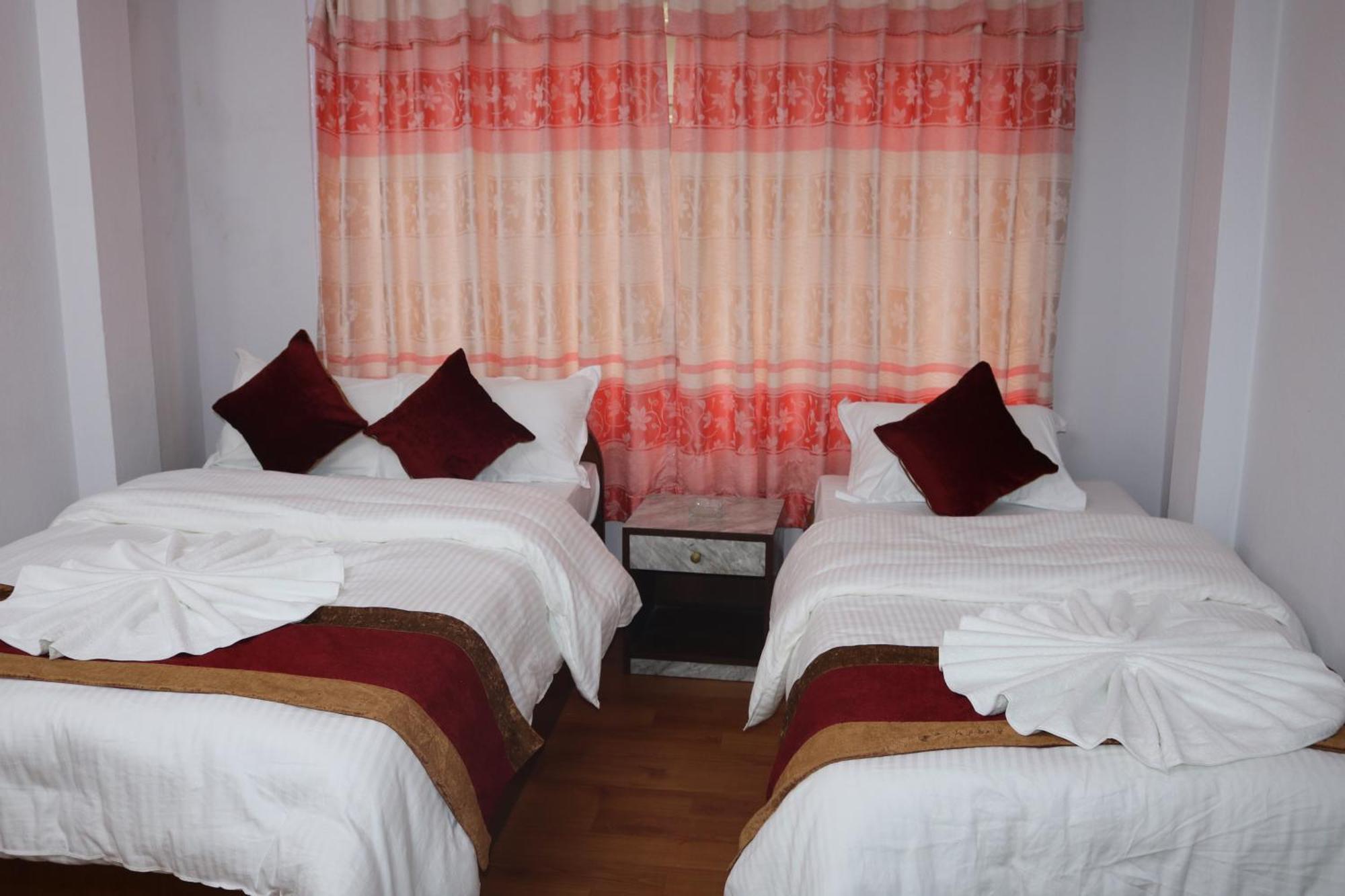 Om Tara Guest House Pvt Ltd Katmandu Kültér fotó