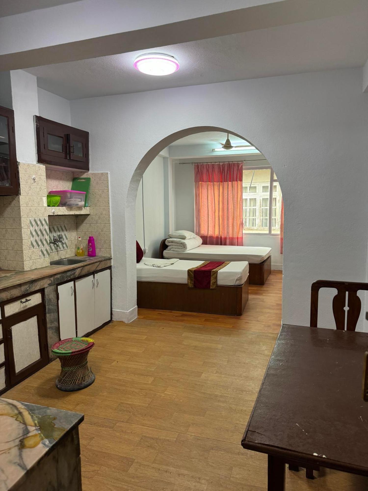Om Tara Guest House Pvt Ltd Katmandu Kültér fotó